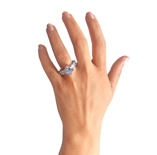 LUNAIRE RING